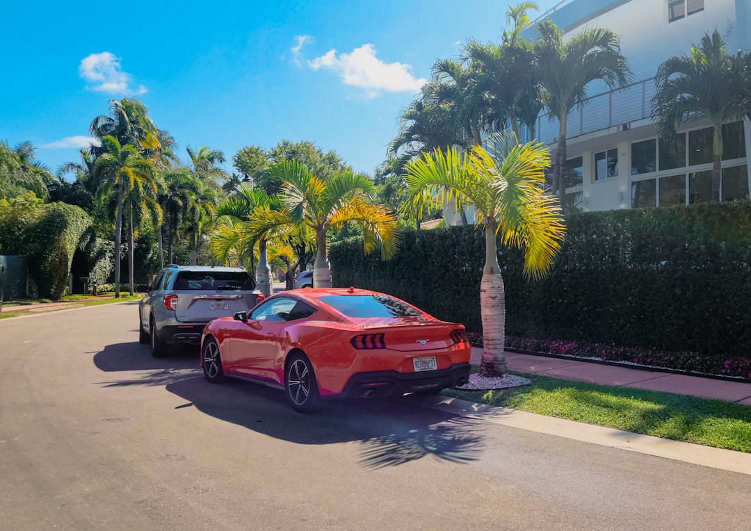 How to Lease a Luxury Car in Florida with Low or No Money Down